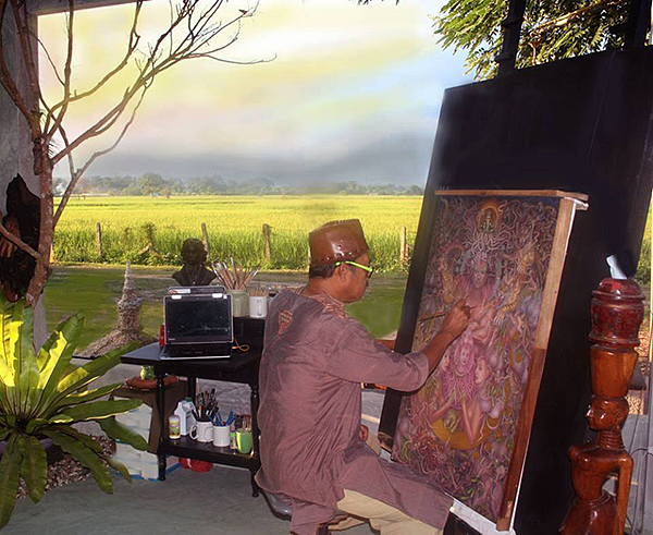 Fantasy Painting Artist Veerachan Usahanun Studio inside7